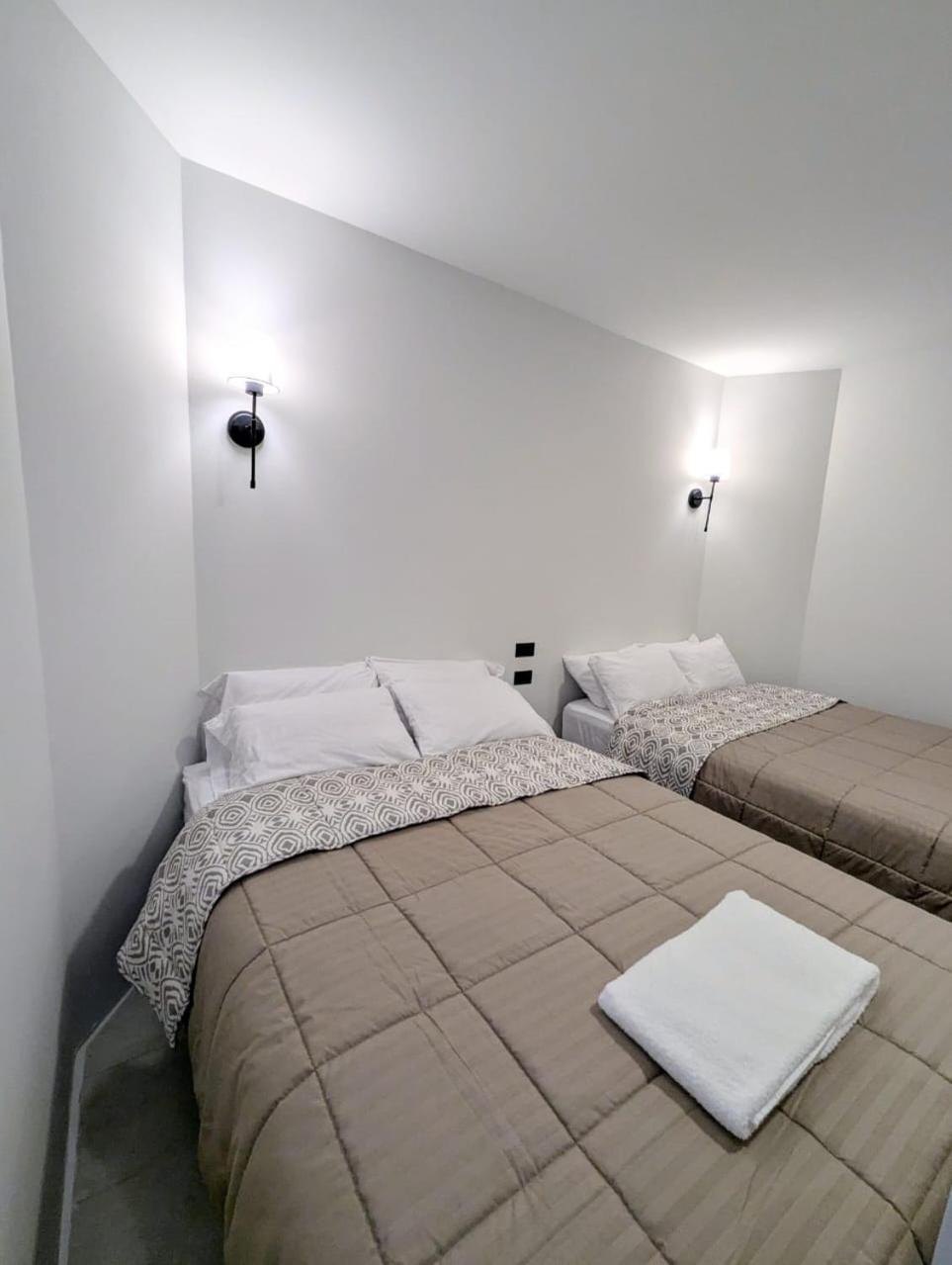 Hotel Bombay バーニョス エクステリア 写真