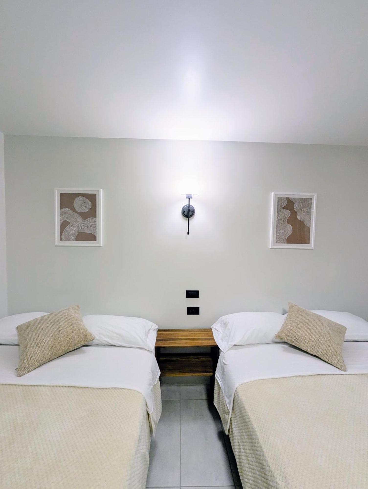 Hotel Bombay バーニョス エクステリア 写真