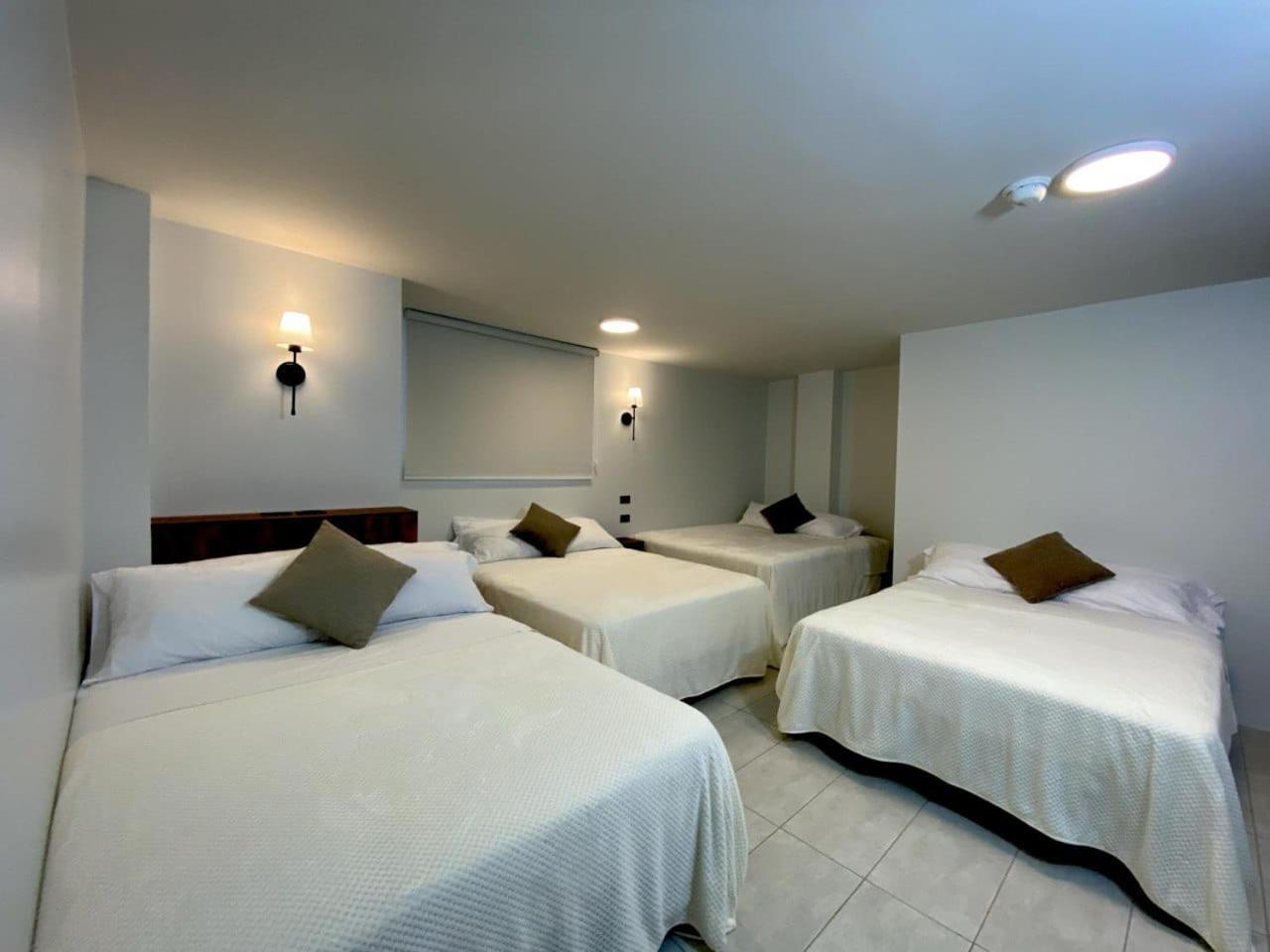 Hotel Bombay バーニョス エクステリア 写真